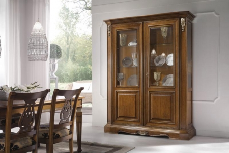 vetrina 2 porte con pannello bugnato