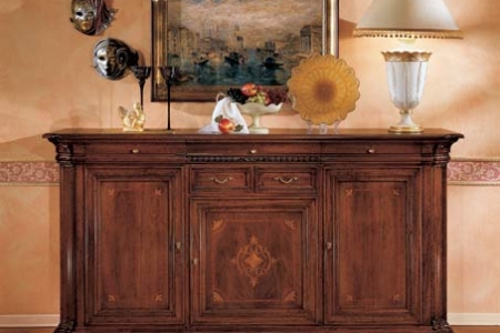 Credenzone intarsiato