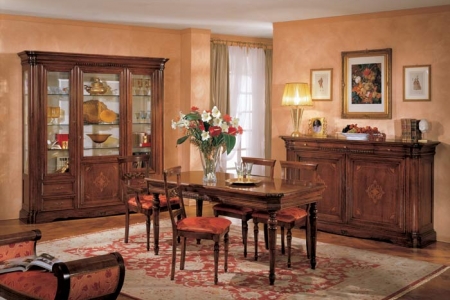 Credenza intarsiata