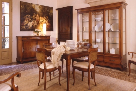 soggiorno noce con intarsiatura