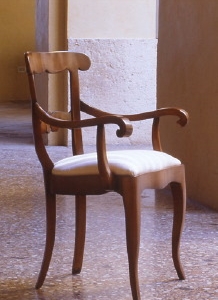 sedia capotavola