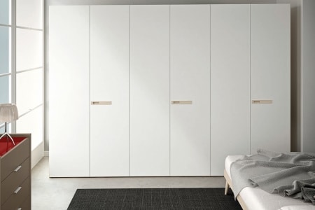 armadio moderno bianco