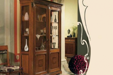 cristalliera noce con  intarsio