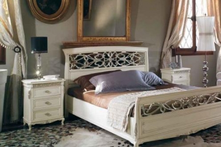 camera con letto traforato