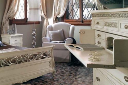 comò laccato bianco con ribalta