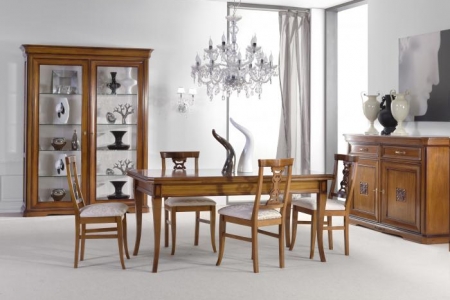 sala da pranzo noce con intarsio