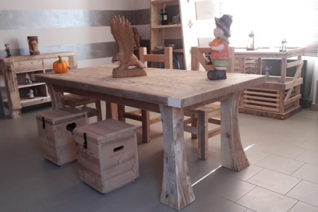 tavolo moderno-rustico