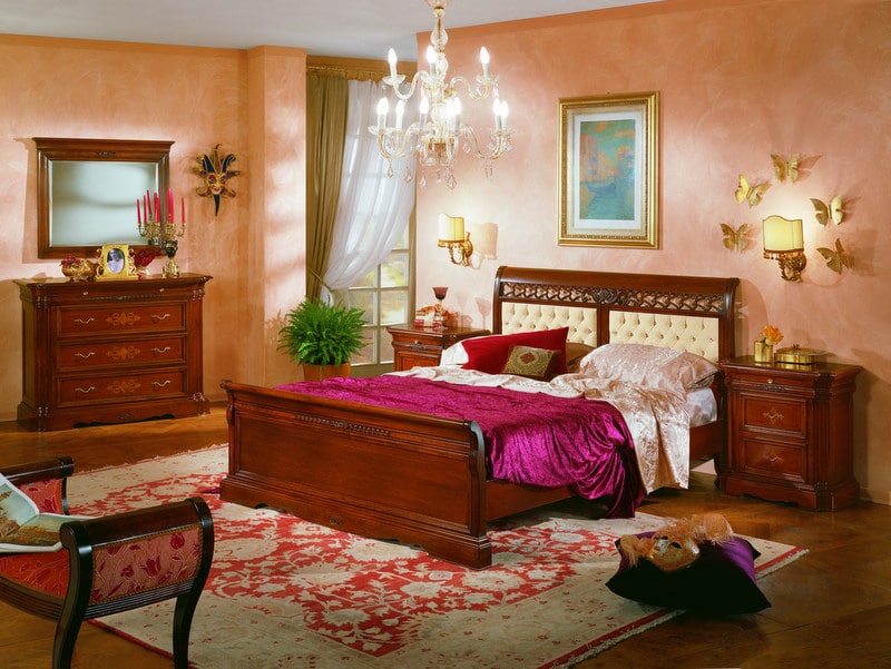 camera da letto in stile classico